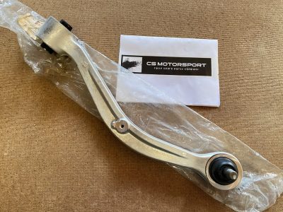 MR594608 Bras suspension longitudinal arrière droit ARD E7-9