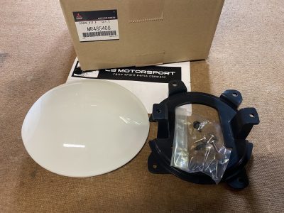 MR485408 Cache anti-brouillard avant droit AVD E6