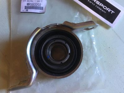 MR553202 Palier arrière, arbre de transmission E7-9