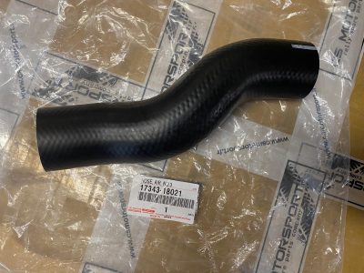 17343-18021 Durite air souple échangeur côté droit GR Yaris (17343D)