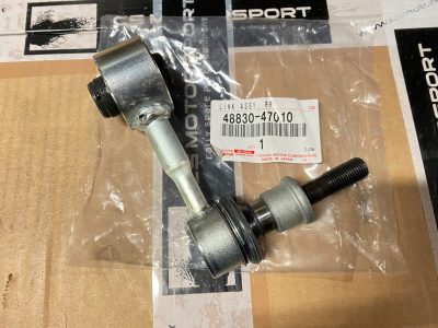 48830-47010 Biellette barre stabilisatrice arrière GR Yaris (48830D 48840A)