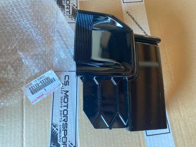 52129-52290 Cache point remorquage pare choc avant GR Yaris GEN1 (52127C)