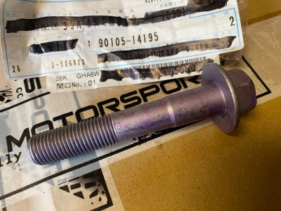 90105-14195 Vis bras longitudinal arrière / caisse GR Yaris