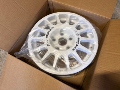 Jante Speedline 2118 blanche 7x15 'terre' GR Yaris